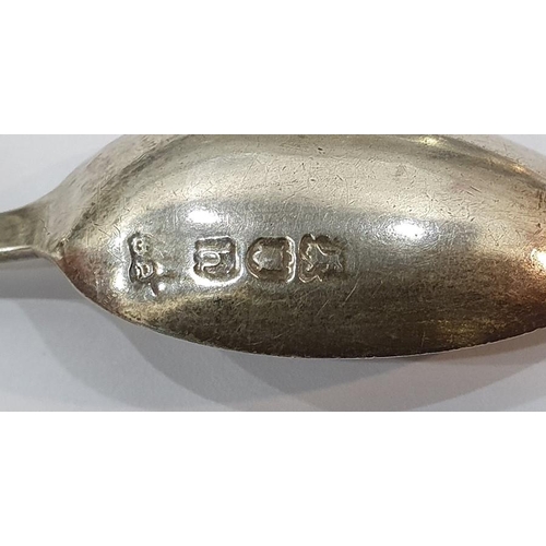 301A - Edwardian silver teaspoon, kings pattern, Hamilton & Inches, Edinburgh 1906 and three Onslow pattern... 