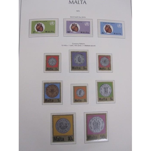 291 - Album of Malta stamps, page of 1/2d 1860 through to 1966 appears complete, includes 1922 10s black (... 