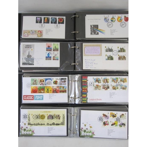 322 - Twelve albums of GB First Day Covers, one of L.S.D and decimal, one album of GB Queen Elizabeth II u... 