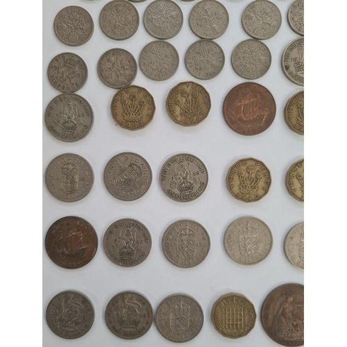 334 - Quantity of 20th century coinage to include threepenny bit, shillings and sixpences