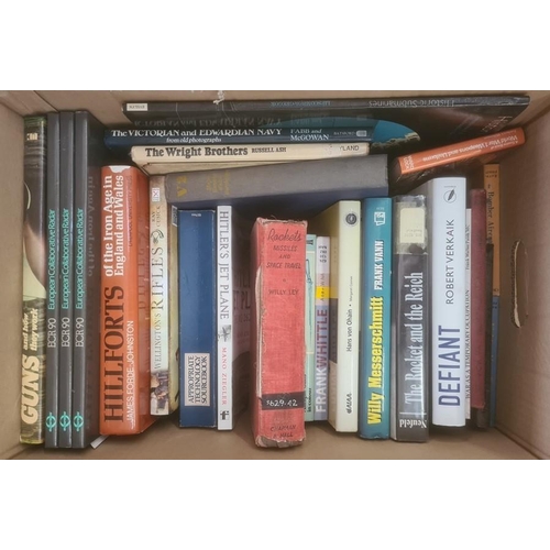 60 - Militaria, two boxes of books on the subject of war, to include Mano Ziegler 