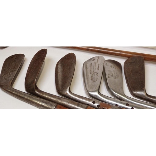 159A - Assorted golf clubs to include left-handed wood-handled clubs, a Gibson & Co Ltd of Scotland King Ho... 