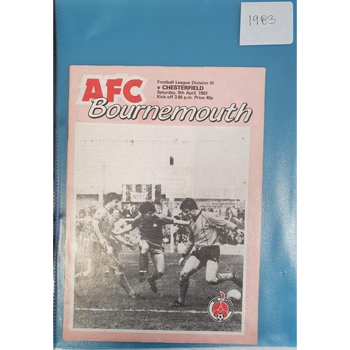 171a - Assorted Chesterfield town football programmes, including 1956 Chesterfield versus Mansfield, variou... 