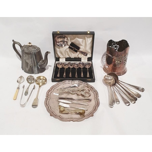 371 - Silver plated teapot, wine holder, small quantity of flatware and cased items (1 box)