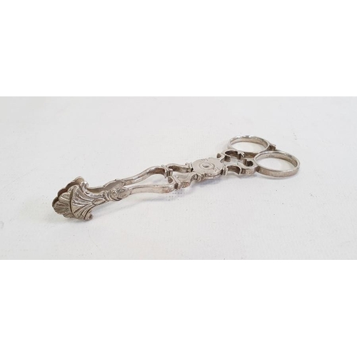 409 - Pair of 19th century silver scissor-pattern sugar tongs, maker's mark 'IG', 12cm, 1ozt