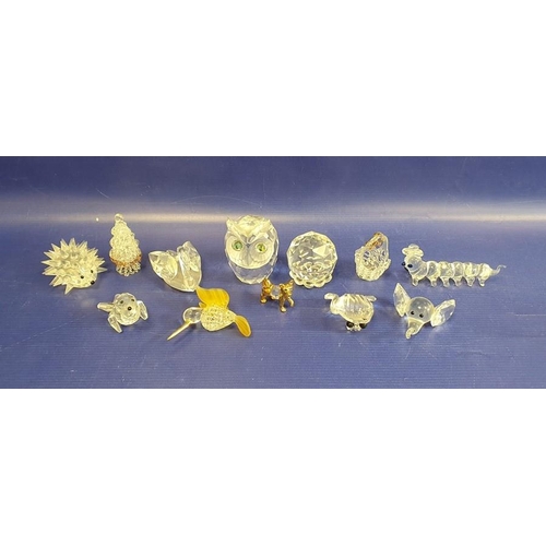 65 - Assorted items of Swarovski, to include paperweights, animals including frog, owl and kingfisher etc