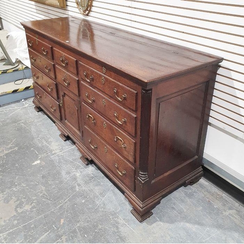 1202 - Eighteenth century oak mule chest, rectangular top with inset quadrant and ogee mould edge edge abov... 