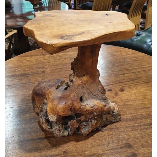 1217 - Naturalistic side table in yew