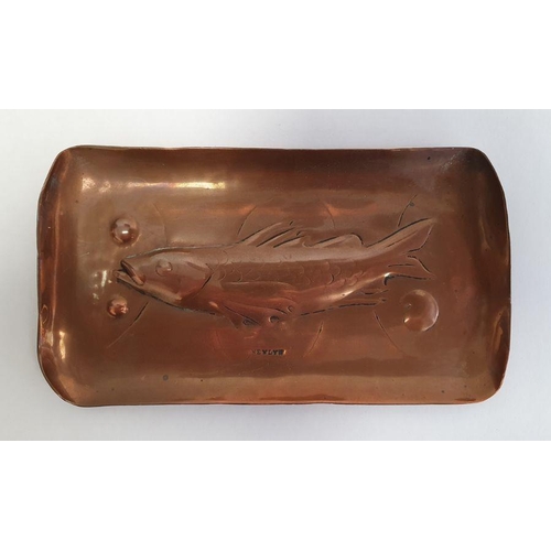 228 - Newlyn miniature rectangular copper tray with repousse decoration of a fish and bubbles, marked 'New... 