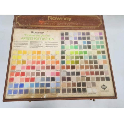 274 - Rowney Professional quantity artist's soft pastels in fitted case