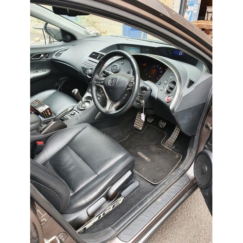 309 - Honda Civic EX GT I-VTEC 1.8 (1799cc) in silver, mileage  87,510, manual, 6 speed gearbox, registrat... 