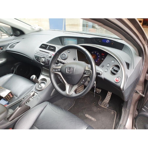 309 - Honda Civic EX GT I-VTEC 1.8 (1799cc) in silver, mileage  87,510, manual, 6 speed gearbox, registrat... 