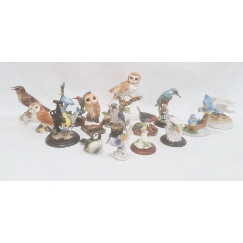 5 - Large quantity of bird ornaments including a Beswick model of a barn owl, 11.5cm high, a Goebel mode... 