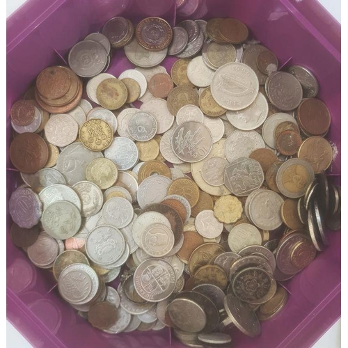 151 - Quantity of foreign and English coins with a Florida chokin plate and Eurotunnel inaugural medallion... 