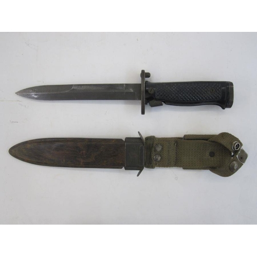 2 - Three military bayonets (3)