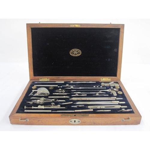 90 - German mahogany cased geometry set with blue velvet lining, marked 'Pracision E.O. Richter & Co', 34... 