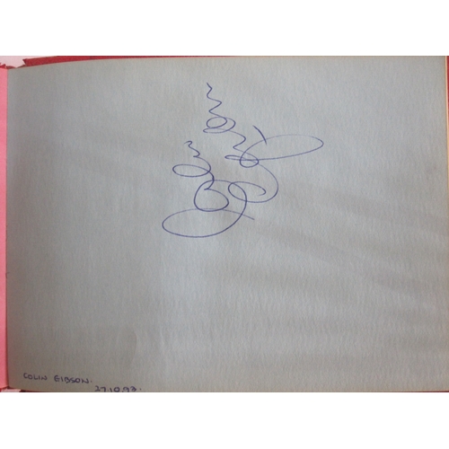 80 - Manchester United autograph book 1991 to 1995, to include Denis Law, Matt Busby, Bobby Charlton, Gar... 