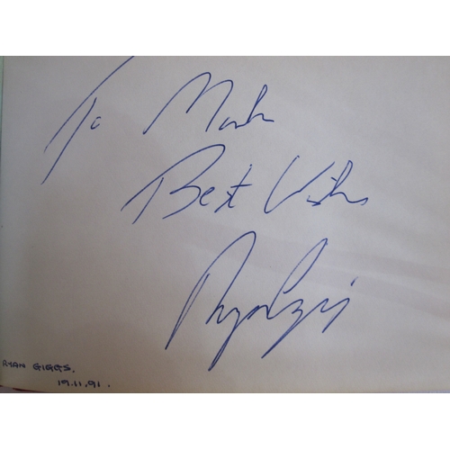 80 - Manchester United autograph book 1991 to 1995, to include Denis Law, Matt Busby, Bobby Charlton, Gar... 