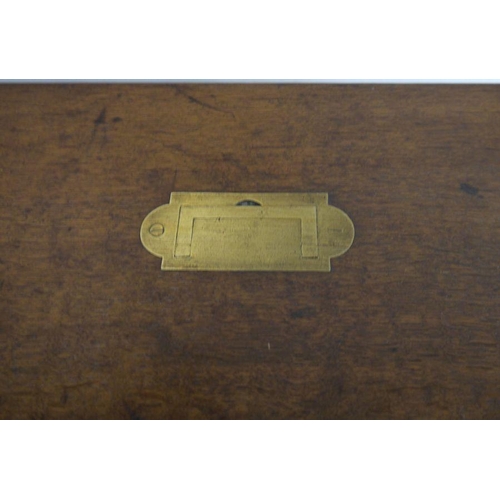 1076 - 19th century mahogany rectangular lidded box with brass carry handles and a similar oak example (2)