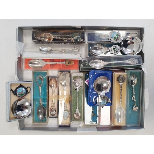 196 - Sundry souvenir teaspoons, 1950s Smiths green metal alarm clock and sundry collectables (2 boxes)