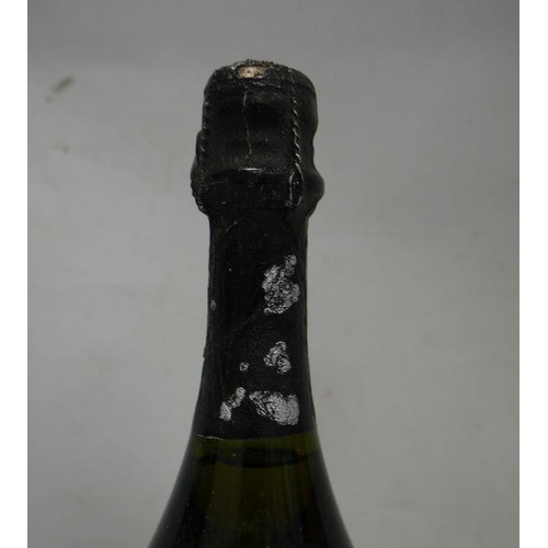 219a - 1982 Moet et Chandon Champagne, Cuvee Dom Perignon (1 bottle)