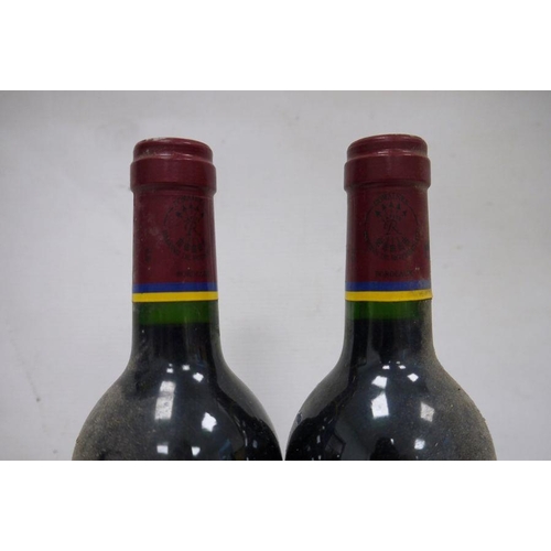 227 - Two bottles Carruades de Lafite 2001 Pauillac (2)