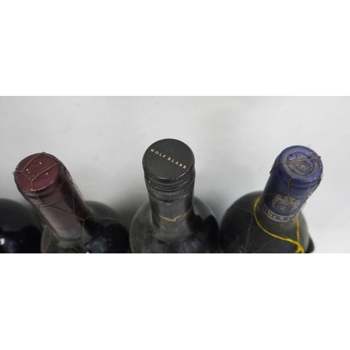 230 - One bottle Wolf Blass President`s Selection Shiraz 2004, one bottle Chianti Riserva 2008, one bottle... 