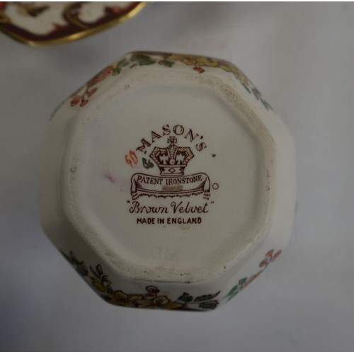 24 - Royal Worcester 'Evesham' pattern ware and other ceramic items