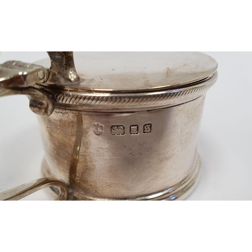 275 - 1930's silver lidded mustard pot (missing liner), circular, London 1933, maker EB(?), 4ozt approx.