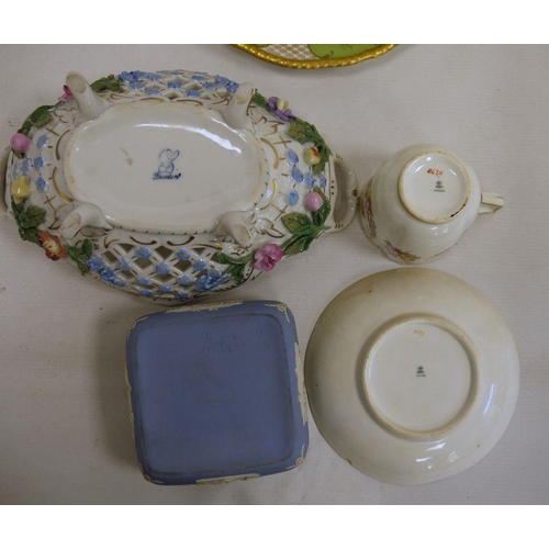 4 - Mixed lot of 18th/19th century china to include teacup and saucer, Copeland floral decorated cup and... 