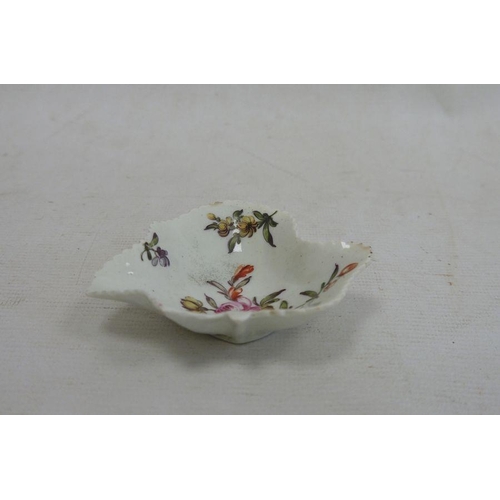 49 - 18th century porcelain pickle dish, leaf shaped with relief vein decoration to the underside, with n... 