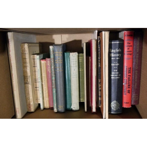 1001 - Quantity of books, various subjects to include collecting, poetry, sport, militaria (6 boxes)