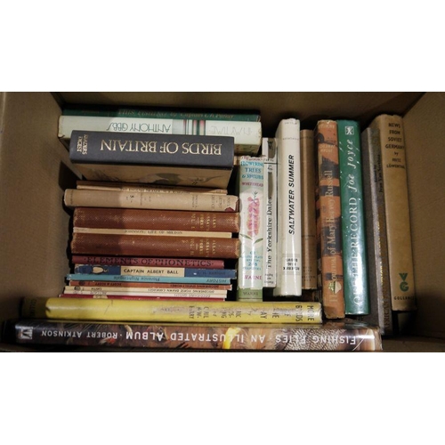 1001 - Quantity of books, various subjects to include collecting, poetry, sport, militaria (6 boxes)