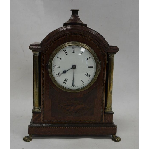 1073 - 19th century mahogany-cased mantel clock with Roman numerals to the dial, inlaid shell decoration, b... 