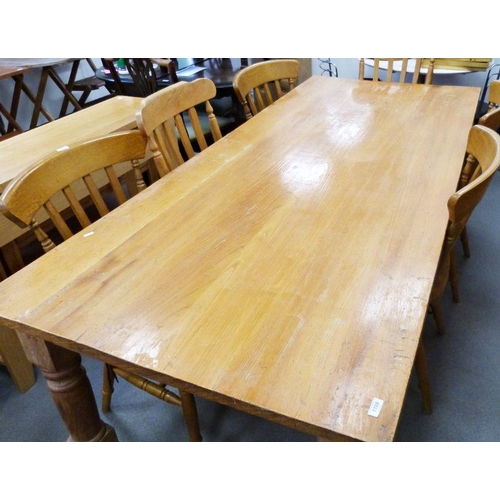 1109 - 20th century rectangular kitchen table on turned and block supports