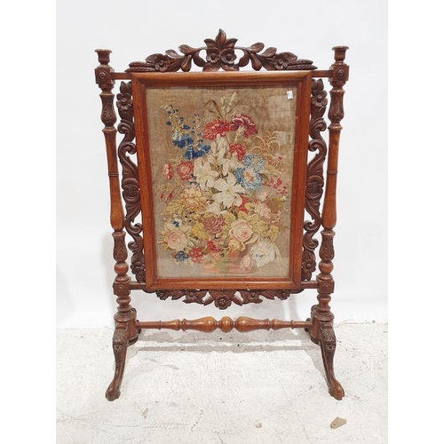 1127 - 19th century needlework firescreen with carved and turned walnut frame and floral spray needlework, ... 