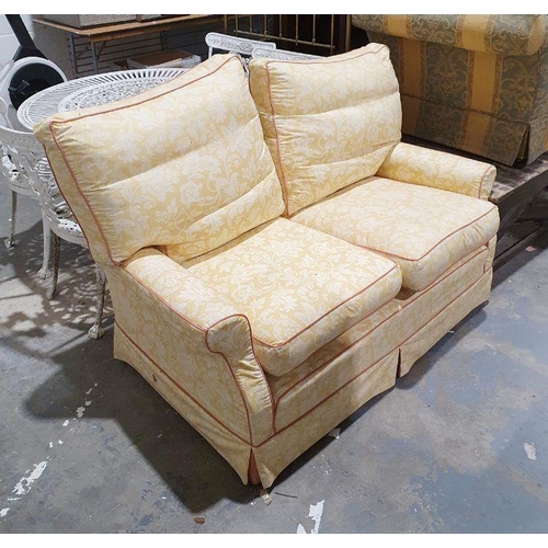 1149 - Modern two-seat sofa in yellow upholstery