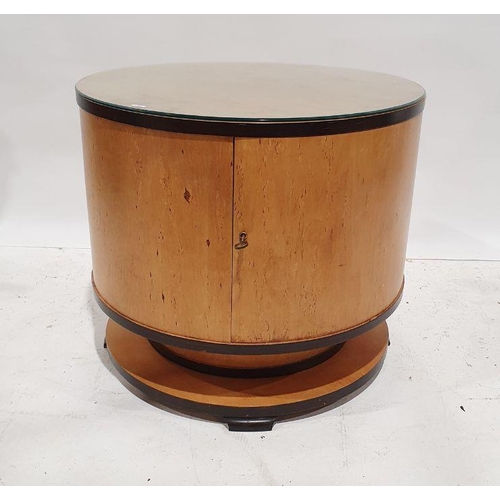 1351 - In the manner of Ray Hille, circa 1930, Art Deco cocktail cabinet of circular form, veneered in bird... 