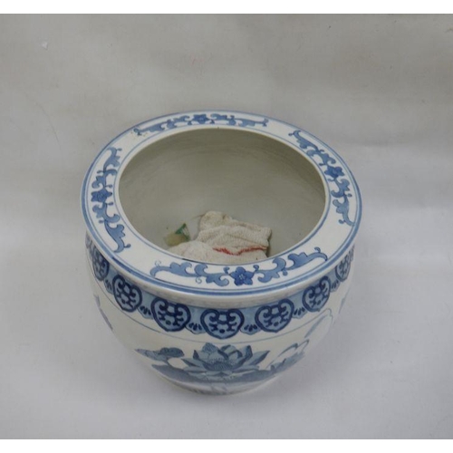 23 - 20th century Chinese blue and white jardiniere decorated with ducks on pond, unmarked to base, 26cm ... 