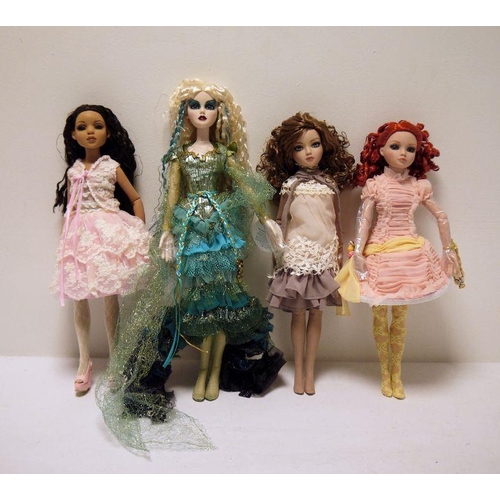 314 - The Knightsbridge Collection, Pauline's limited edition dolls, Ellowyne & Wilde collection dolls (10... 