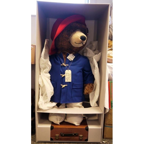 338 - A very large Steiff Paddington Bear, with suitcase, in fitted box, 105cm high approx. the box 132cm ... 