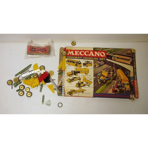 409 - Meccano Highway Vehicles Set, boxed (box broken)