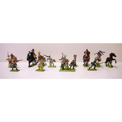 430 - Large quantity of Britains Deetail painted models, medieval knights, American soldiers, British guar... 