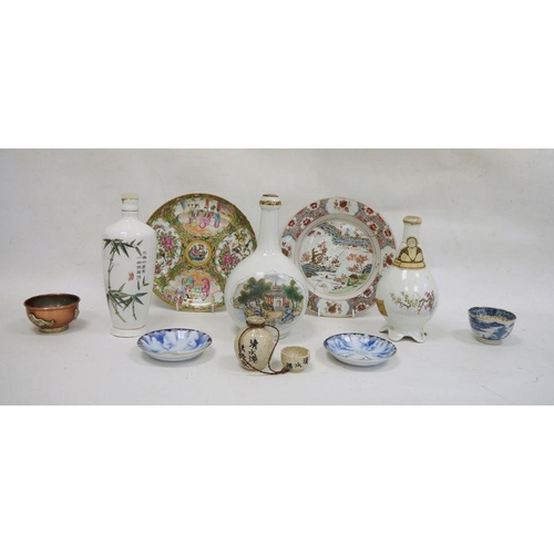 93 - Chinese famille rose plate, a further Chinese plate, assorted modern Chinese bottles, etc