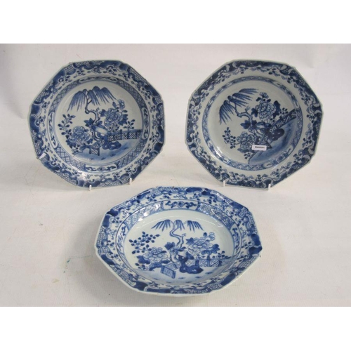 151 - Set of three 18th century/early 19th century Chinese porcelain plates, octagonal with underglaze blu... 