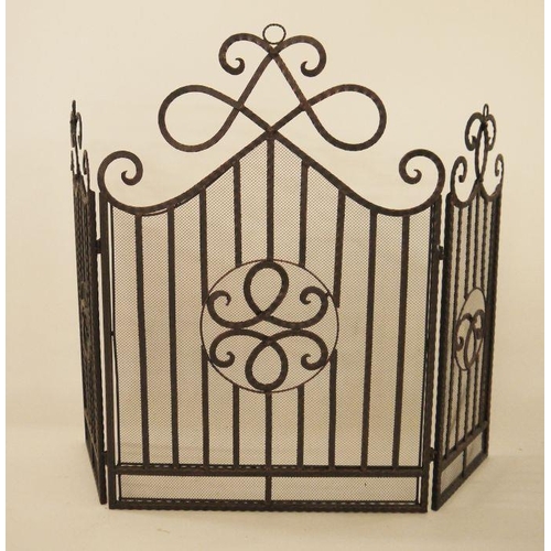 43 - Modern Oka wrought metal three-fold firescreen