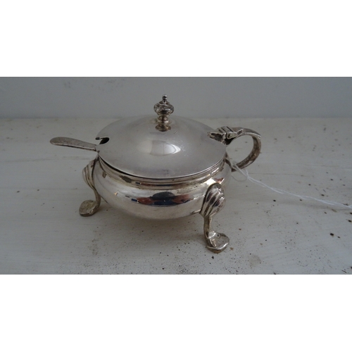 273A - George III silver salt cellar, cauldron-shaped, with everted rim, raised on three hoof feet and with... 