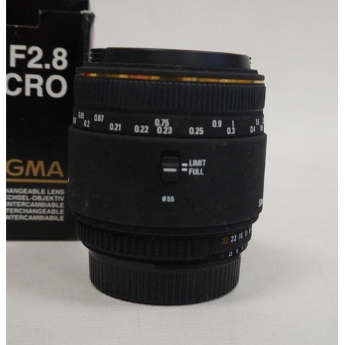 143c - Sigma 50mm 1:2.8 DG Macro lens in box