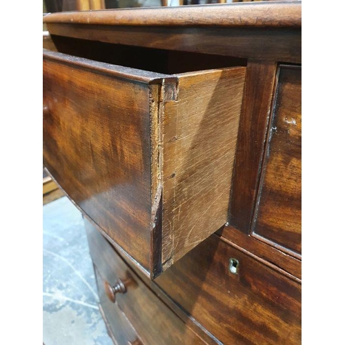 1170 - Victorian bowfront mahogany chest of two short over three long drawers, on turned supports, 106cm x ... 