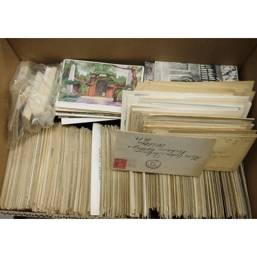 193 - Large collection of postcards